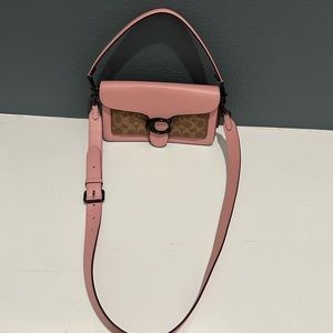 coach Pink And Brown Tabby Shoulder bag only used once